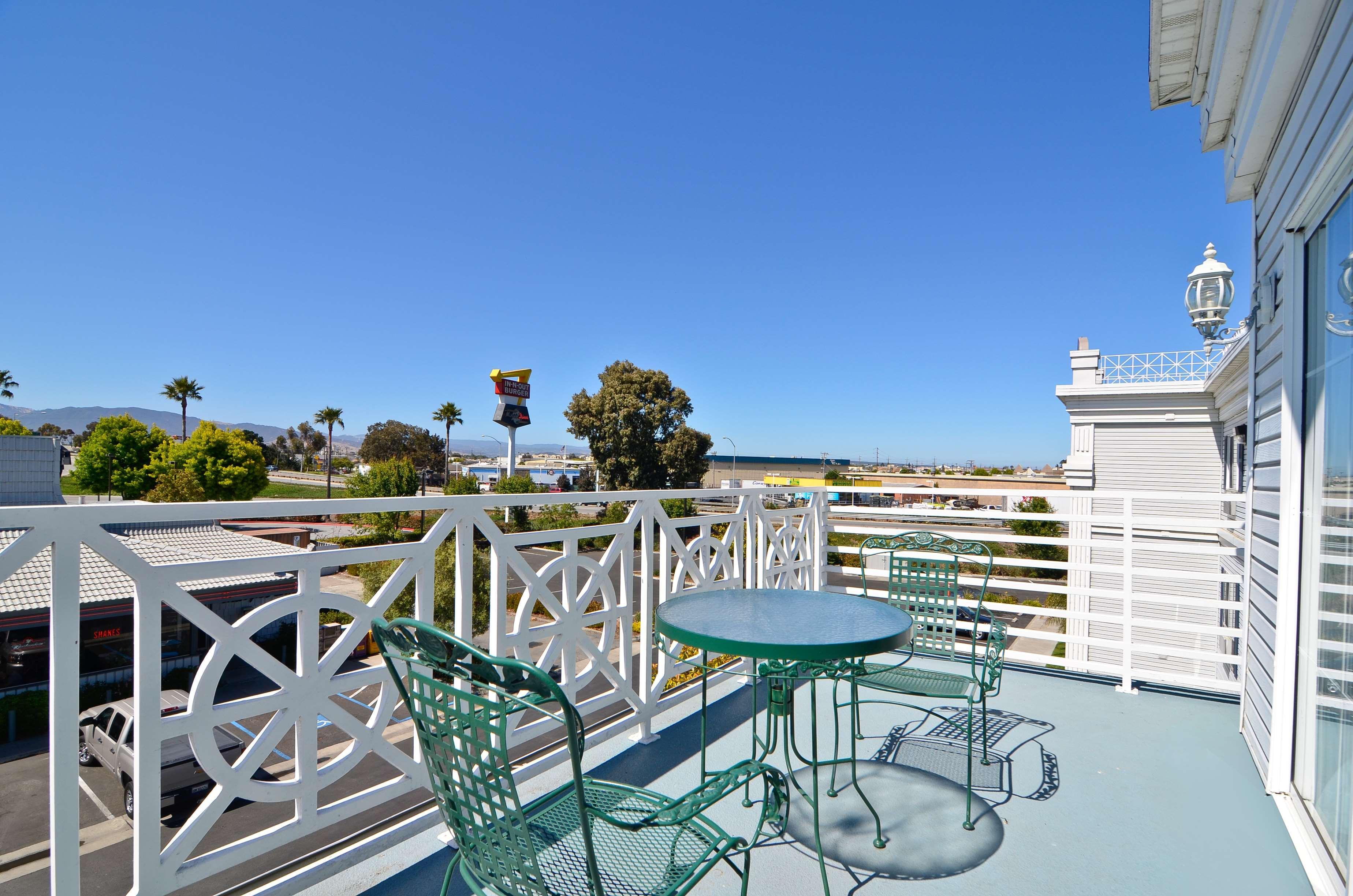Best Western Salinas Monterey Зручності фото