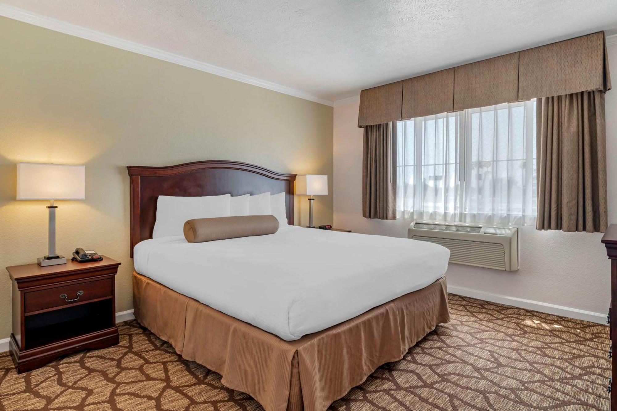Best Western Salinas Monterey Екстер'єр фото