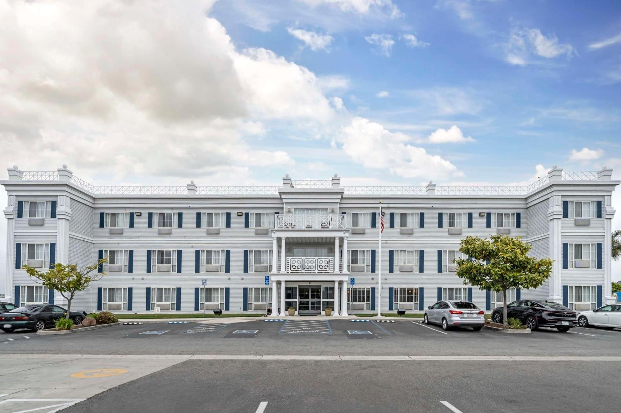 Best Western Salinas Monterey Екстер'єр фото